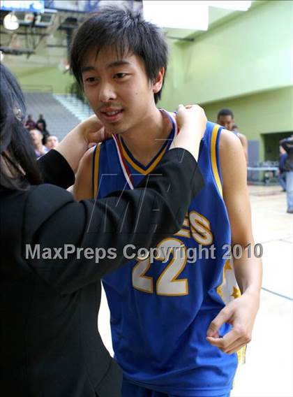 Thumbnail 2 in LACES vs. View Park (CIF LA City Section Small School Final) photogallery.