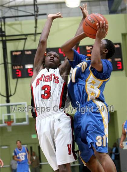 Thumbnail 2 in LACES vs. View Park (CIF LA City Section Small School Final) photogallery.