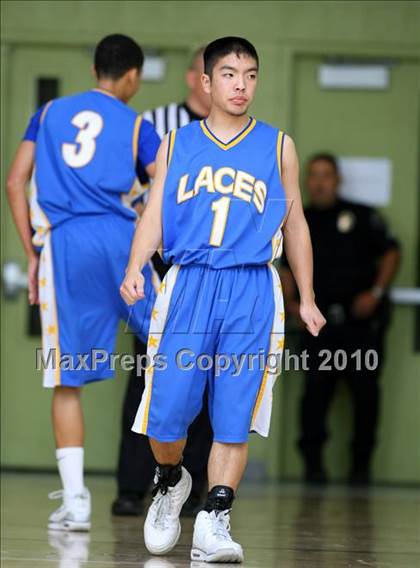 Thumbnail 1 in LACES vs. View Park (CIF LA City Section Small School Final) photogallery.
