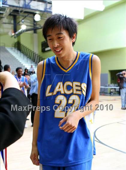 Thumbnail 1 in LACES vs. View Park (CIF LA City Section Small School Final) photogallery.