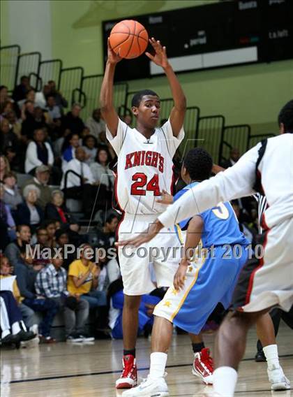 Thumbnail 2 in LACES vs. View Park (CIF LA City Section Small School Final) photogallery.
