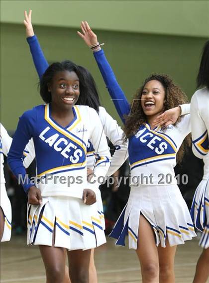 Thumbnail 3 in LACES vs. View Park (CIF LA City Section Small School Final) photogallery.