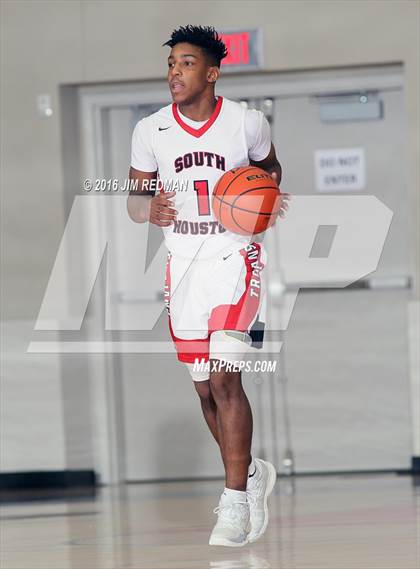 Thumbnail 1 in South Houston vs. Clear Falls (McDonald's Texas Invitational) photogallery.