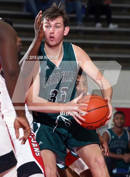 Thumbnail 1 in South Houston vs. Clear Falls (McDonald's Texas Invitational) photogallery.