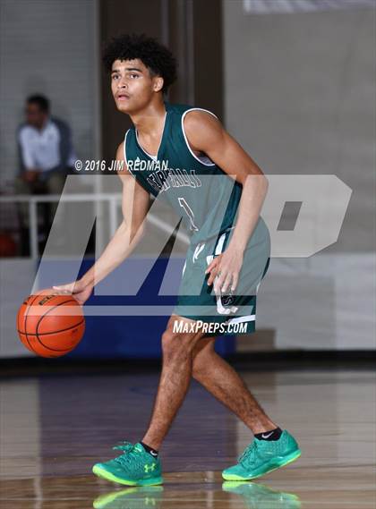 Thumbnail 1 in South Houston vs. Clear Falls (McDonald's Texas Invitational) photogallery.