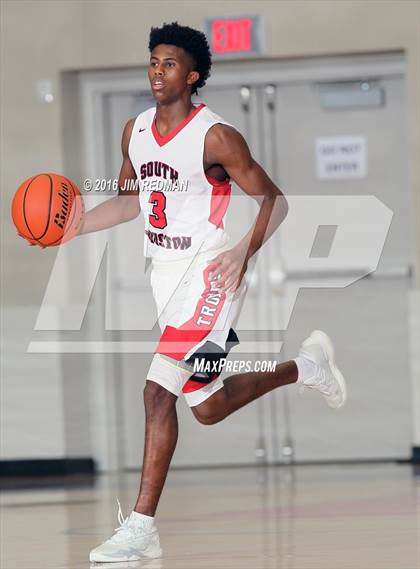 Thumbnail 2 in South Houston vs. Clear Falls (McDonald's Texas Invitational) photogallery.