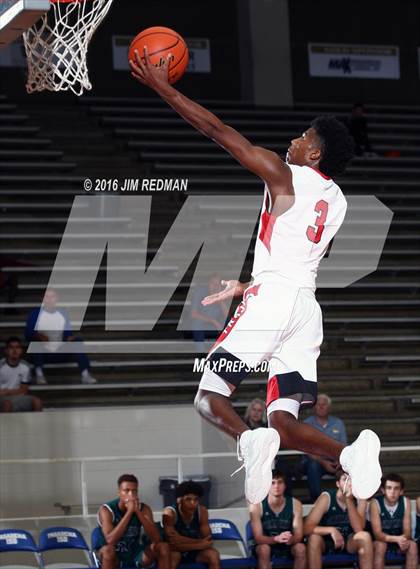 Thumbnail 3 in South Houston vs. Clear Falls (McDonald's Texas Invitational) photogallery.