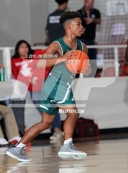 Thumbnail 2 in South Houston vs. Clear Falls (McDonald's Texas Invitational) photogallery.