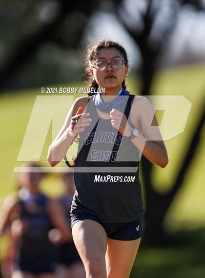 Thumbnail 2 in Clovis East vs Clovis West photogallery.