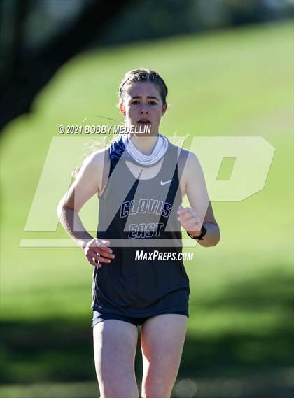Thumbnail 3 in Clovis East vs Clovis West photogallery.