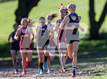 Thumbnail 3 in Clovis East vs Clovis West photogallery.