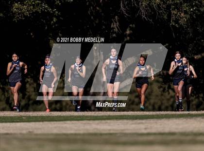 Thumbnail 3 in Clovis East vs Clovis West photogallery.