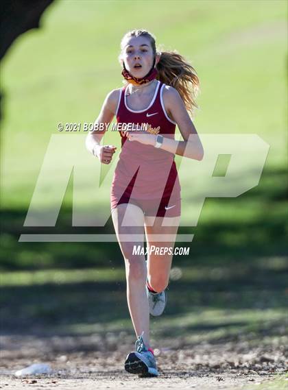 Thumbnail 3 in Clovis East vs Clovis West photogallery.