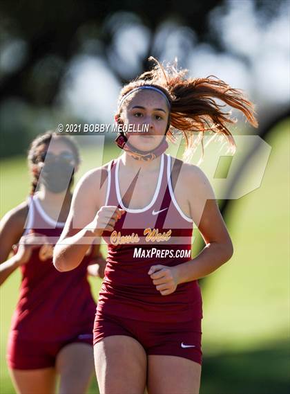 Thumbnail 1 in Clovis East vs Clovis West photogallery.