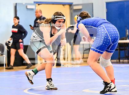 Thumbnail 2 in Metro Conference Championships photogallery.