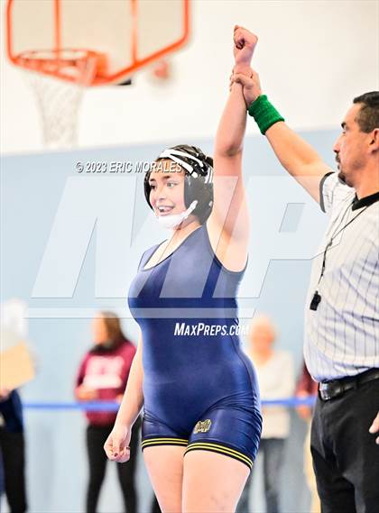 Thumbnail 1 in Metro Conference Championships photogallery.