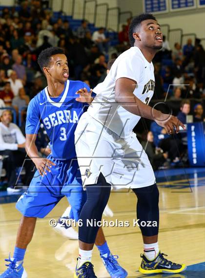 Thumbnail 3 in Santa Monica vs. Serra (Fairfax State Preview) photogallery.