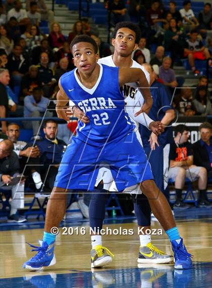 Thumbnail 3 in Santa Monica vs. Serra (Fairfax State Preview) photogallery.