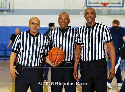 Thumbnail 2 in Santa Monica vs. Serra (Fairfax State Preview) photogallery.