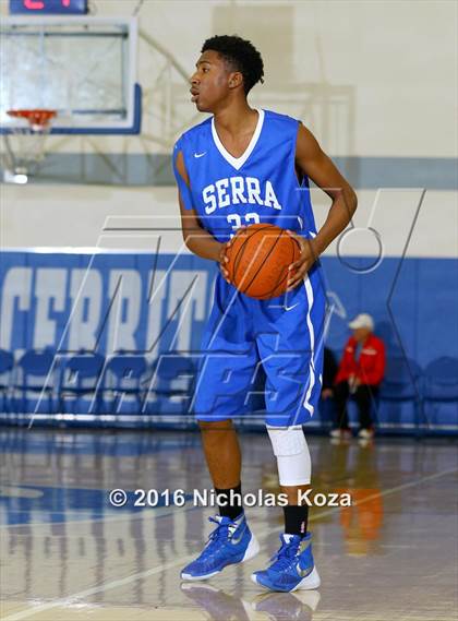 Thumbnail 1 in Santa Monica vs. Serra (Fairfax State Preview) photogallery.