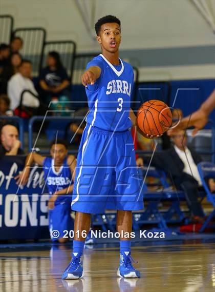 Thumbnail 1 in Santa Monica vs. Serra (Fairfax State Preview) photogallery.