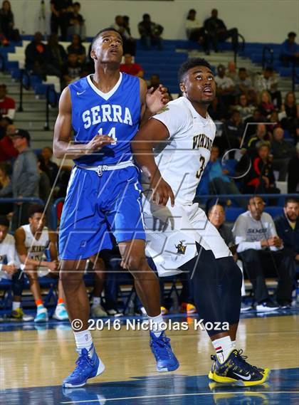 Thumbnail 2 in Santa Monica vs. Serra (Fairfax State Preview) photogallery.