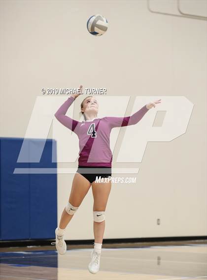 Thumbnail 3 in Century vs Bonneville (4A State Final) photogallery.