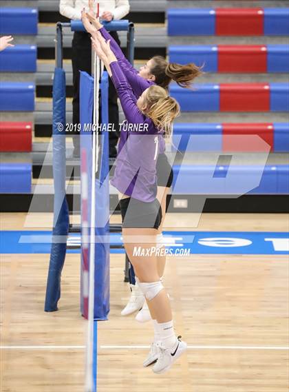 Thumbnail 1 in Century vs Bonneville (4A State Final) photogallery.