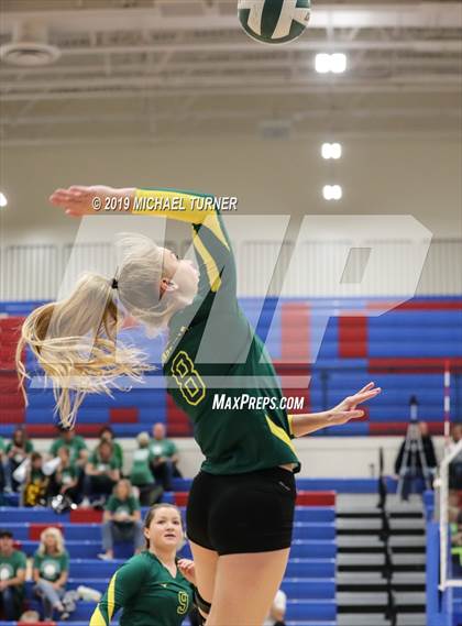 Thumbnail 3 in Century vs Bonneville (4A State Final) photogallery.