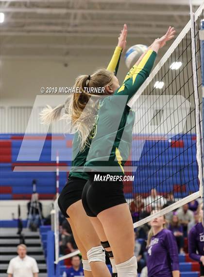 Thumbnail 1 in Century vs Bonneville (4A State Final) photogallery.