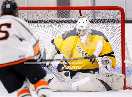 Thumbnail 1 in Trenton @ Houghton photogallery.