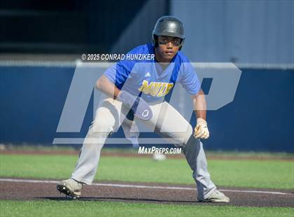 Thumbnail 1 in Pacifica Christian vs. Muir (CIF SS Division 6 Round 2) photogallery.