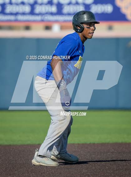 Thumbnail 2 in Pacifica Christian vs. Muir (CIF SS Division 6 Round 2) photogallery.