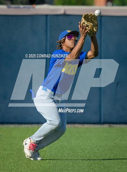 Thumbnail 2 in Pacifica Christian vs. Muir (CIF SS Division 6 Round 2) photogallery.