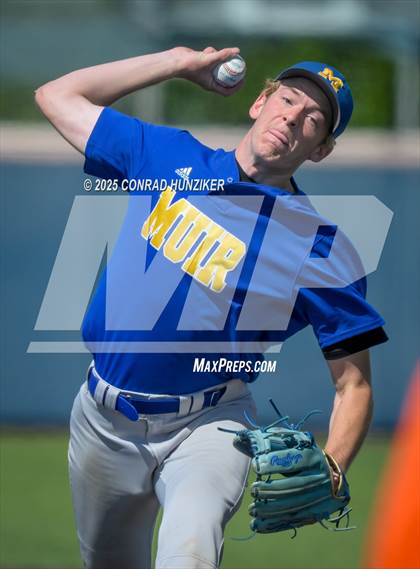 Thumbnail 3 in Pacifica Christian vs. Muir (CIF SS Division 6 Round 2) photogallery.