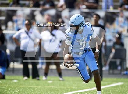 Thumbnail 1 in Raines @ Ribault photogallery.