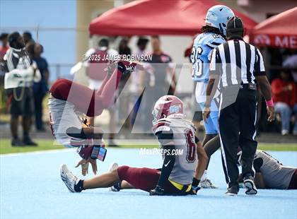Thumbnail 1 in Raines @ Ribault photogallery.