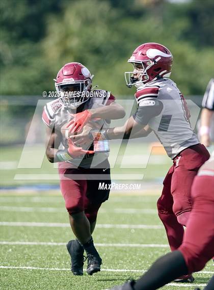 Thumbnail 2 in Raines @ Ribault photogallery.