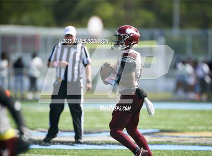 Thumbnail 2 in Raines @ Ribault photogallery.