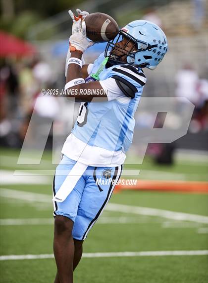 Thumbnail 1 in Raines @ Ribault photogallery.