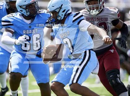Thumbnail 1 in Raines @ Ribault photogallery.