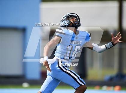 Thumbnail 3 in Raines @ Ribault photogallery.