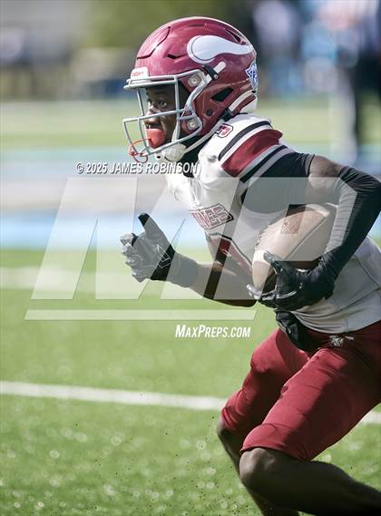 Thumbnail 2 in Raines @ Ribault photogallery.