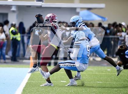 Thumbnail 3 in Raines @ Ribault photogallery.
