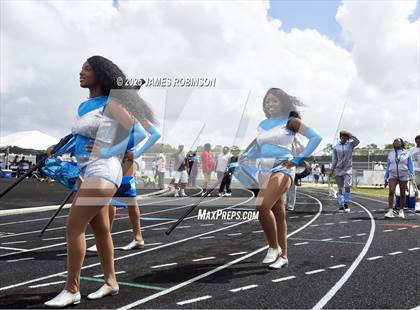 Thumbnail 1 in Raines @ Ribault photogallery.