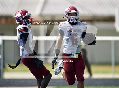 Thumbnail 3 in Raines @ Ribault photogallery.