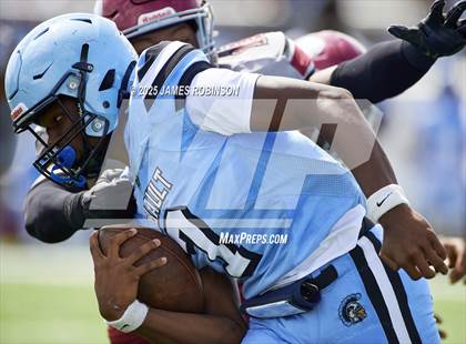 Thumbnail 3 in Raines @ Ribault photogallery.