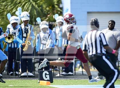 Thumbnail 2 in Raines @ Ribault photogallery.