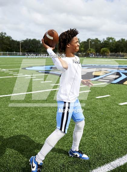 Thumbnail 3 in Raines @ Ribault photogallery.
