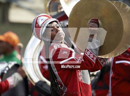 Thumbnail 3 in Raines @ Ribault photogallery.